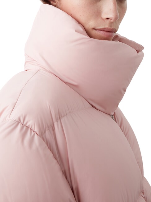 CAPTION Jachetă scurtă cu puf și glugă milkshake - Jachete de puf pentru femei