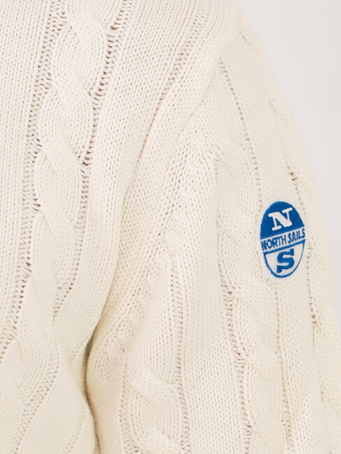 N|S Pulover cu guler rotund, tricotat cu împletitură Bezea - Pulovere pentru bărbați