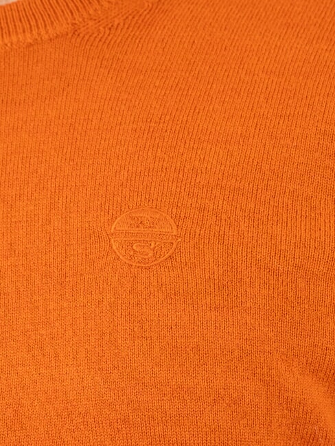 N|S Pulover cu guler rotund și broderie cu logo flacără de aur - Pulovere pentru bărbați