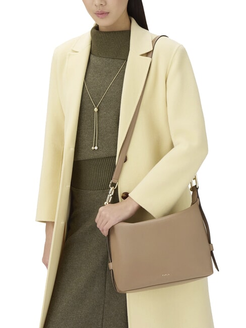 TONIE Geantă de umăr din piele cu curea de umăr caramel - Genți femei