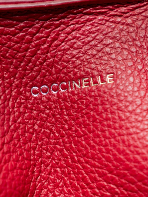 FLORES Geantă medie din piele ciocănită sangrie - Genți femei