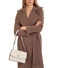 GUESS CRESIDIA II Geantă de umăr cu clapă logo alb - Genți femei - 4