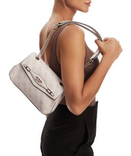 GUESS KATYA  Geantă de umăr logo-ul cu apă de trandafiri - Genți femei - 5