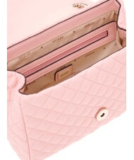 GUESS EVERLEE Geantă matlasată cu aplicații apă de trandafiri - Genți femei - 3