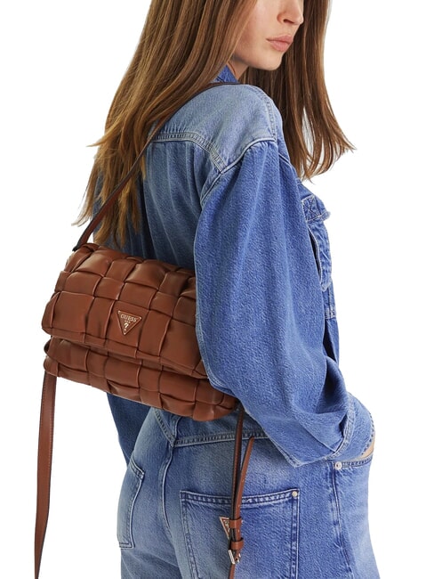 MARION Geantă de umăr țesută cu curea de umăr COGNAC - Genți femei