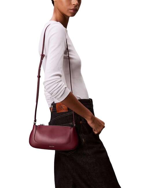 ENGRAVED Geantă de umăr roz atrăgător - Genți femei