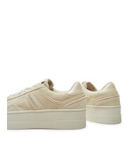 TOMMY HILFIGER GREENWICH Teniși cu platformă din piele &icirc;ntoarsă h&acirc;rtie de ziar - Pantofi femei - 4