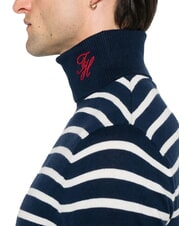 TOMMY HILFIGER TH Pulover cu guler &icirc;nalt din amestec de bumbac dungă bretonă albă bleumarin &icirc;nchis noapte &icirc;ntunecată - Pulovere pentru bărbați - 3