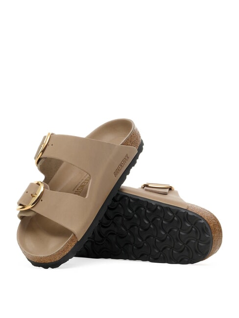 ARIZONA BIG BUCKLE Papuci din piele cu 2 barete tutun brun - Pantofi femei