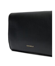 COCCINELLE CAMPIONARIO - MAGIE 2NITE Geantă de umăr tip clutch din piele cu curea de lanț negru - Genți femei - 2
