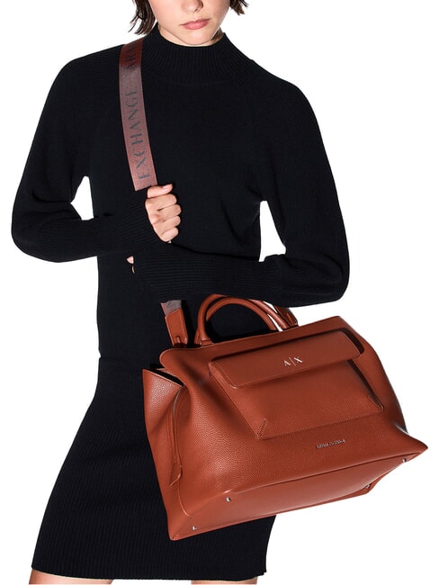 NICOLE Geantă de m&acirc;nă cu buzunar și curea de umăr coajă de nucă de cocos - Genți femei