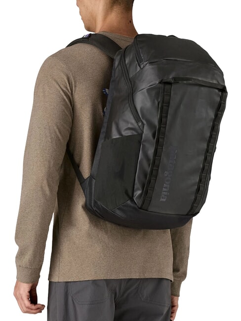 BLACK HOLE 32L Rucsac pentru laptop de 15" negru cu negru - Rucsacuri pentru școală și timp liber