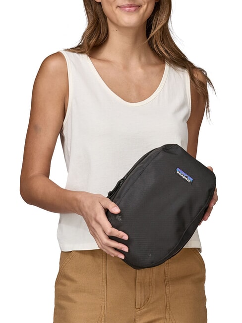 BLACK HOLE CUBE Travel beauty 6L negru cu negru - Truse de toaletă