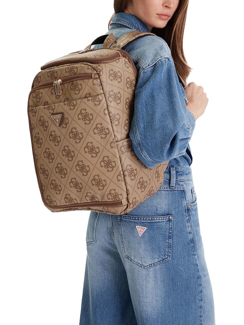 BERTA Rucsac cu buzunare multiple, sub șezut 45 cm logo latte / maro - Genți femei