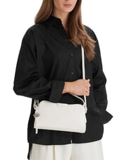 CALVIN KLEIN EMBOSSED LOGO BUSINE Geantă de m&acirc;nă, cu curea de umăr alis alb - Genți femei - 2