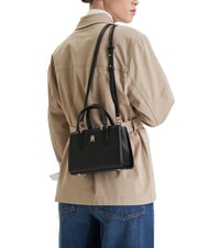 TOMMY HILFIGER TH DAILY Geantă de m&acirc;nă, cu curea de umăr negru - Genți femei - 2