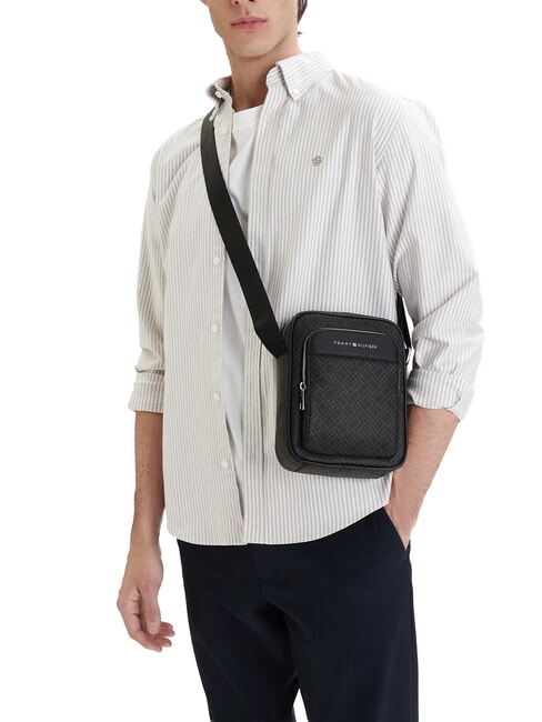 TH FLAG MONOGRAM Geantă de umăr negru - Genți de umăr bărbați