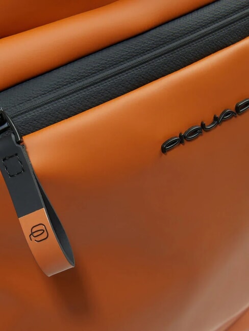 CORNER SPECIALE GOMMATO Rucsac rulant pentru laptop de 15,6". PIELE - Rucsacuri pentru laptop