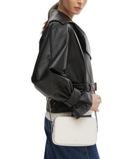 CALVIN KLEIN EMBOSSED LOGO Geantă de umăr mini alis alb - Genți femei - 2