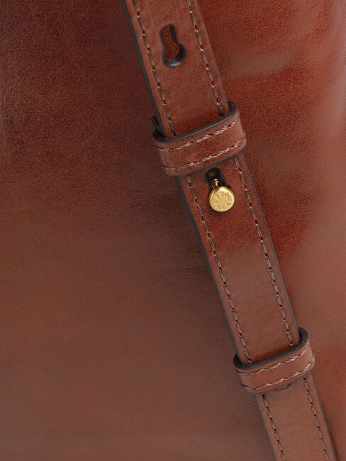 IOLANDA Rucsac cu buzunar frontal, din piele BROWN - Genți femei