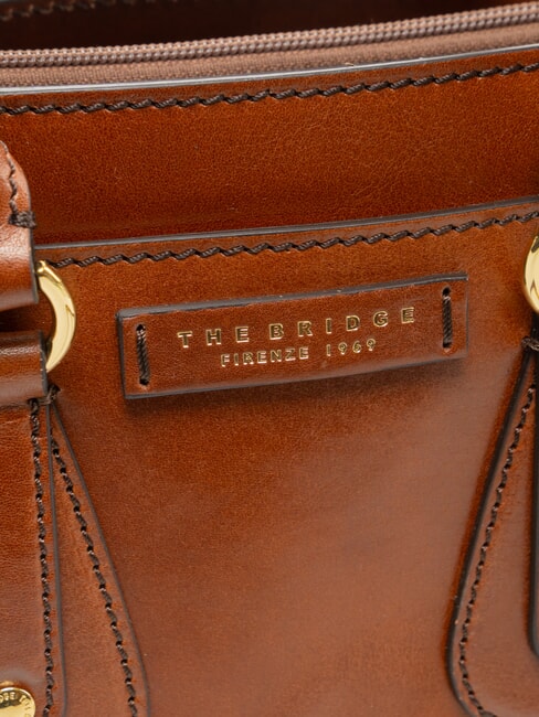 CECILIA Geantă de m&acirc;nă, cu curea de umăr BROWN - Genți femei