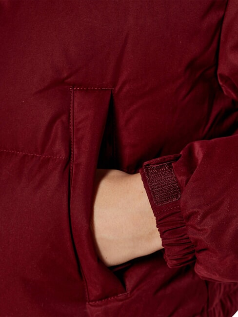 TH JEANS Jachetă scurtă cu puf roșu intens - Jachete de puf pentru femei