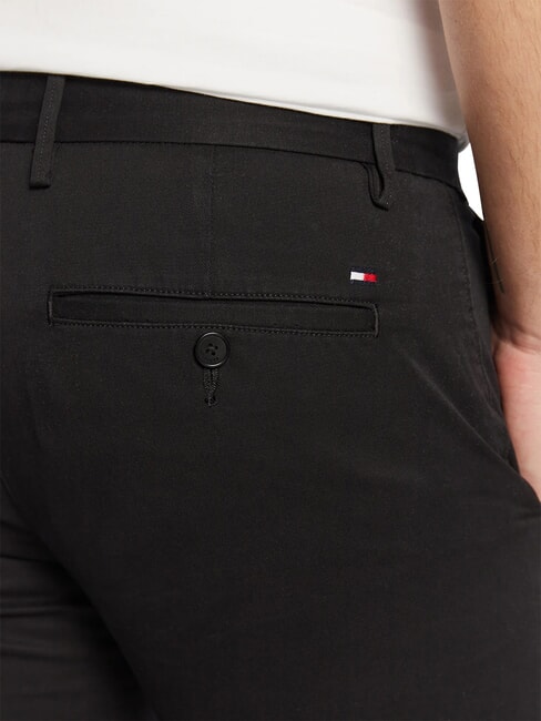 TH BLEECKER Pantaloni slim negru - Pantaloni