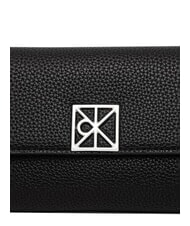 CALVIN KLEIN EMBLEM HW Geantă de ambreiaj, geantă de umăr pe negru - Genți femei - 4