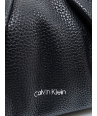 CALVIN KLEIN ENGRAVED HW Geantă de umăr pe negru - Genți femei - 3