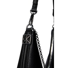 CALVIN KLEIN EMBLEM HW Geantă de umăr pe negru - Genți femei - 5