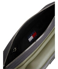 TOMMY HILFIGER TJM ELEVATED Pungă măslin spaniol - Borsete de br&acirc;u - 3