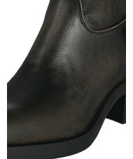 GUESS MATWELL2 Ghete p&acirc;nă la gleznă, toc de 6 cm negru taupe - Pantofi femei - 6