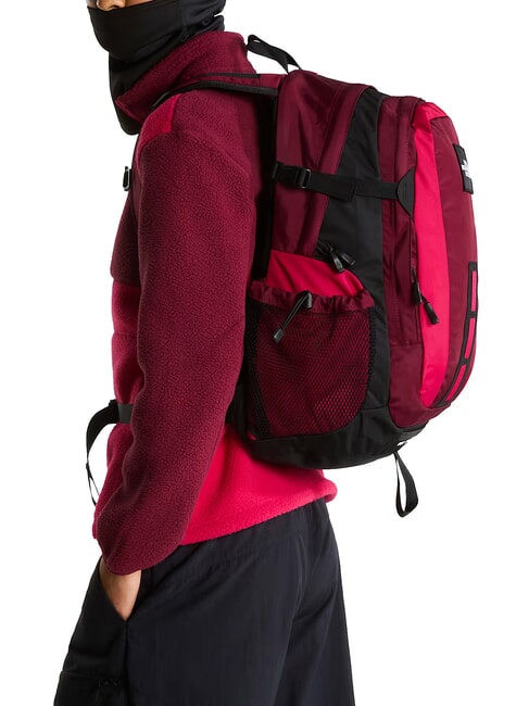HOT SHOT Rucsac de călătorie de 30L burgundycrush/laliguran/tnfblack - Rucsacuri pentru școală și timp liber
