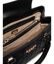 GUESS SANDY Geantă de m&acirc;nă, cu curea de umăr BLACK - Genți femei - 5