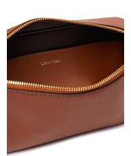 CALVIN KLEIN EMBOSSED LOGO Geantă de umăr mini umber natural - Genți femei - 4