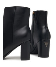 GUESS BERKLIE Ghete cu toc de 8,5 cm BLACK - Pantofi femei - 4