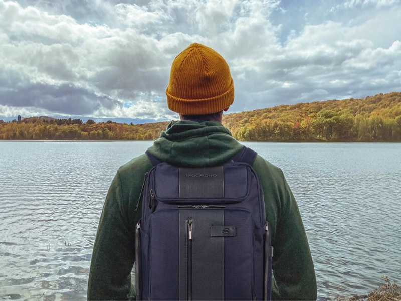 PIQUADRO - OCTOMBRIE generică